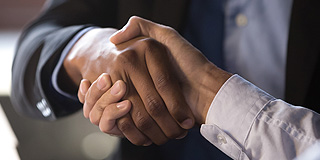 Hand shake